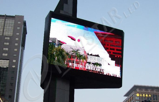 P10 IP65 Outdoor Advertising LED Display Full Color DIP LED Screen