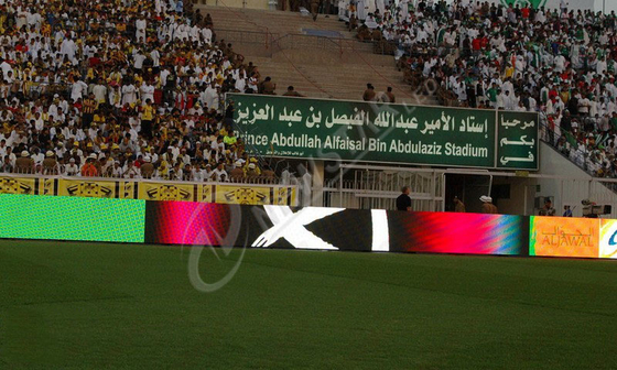 Outdoor P10 Stadium Perimeter LED Display , IP65 SMD 3 in 1 led screen